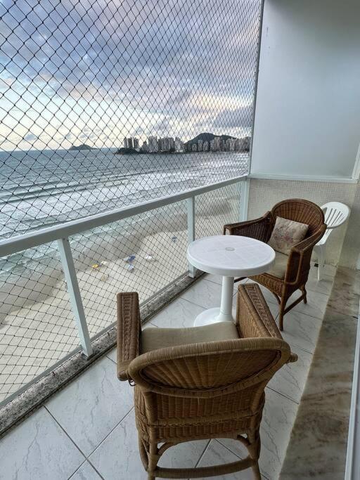 Hermoso Dpto Con Vista Frontal Al Mar Pitangueiras Guarujá Eksteriør billede
